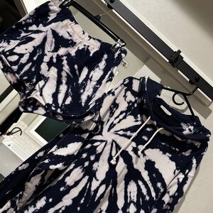 Emory Park Navy/White Tie-Dye Hoodie + Shorts Set